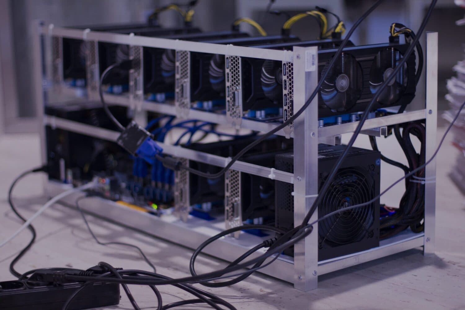 Gebraucht oder neu? Wo Sie am besten Bitcoin Miner kaufen können