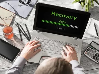 Warum Ihre Weltreisebilder nur mit Datenrettung Festplatte gerettet werden konnten